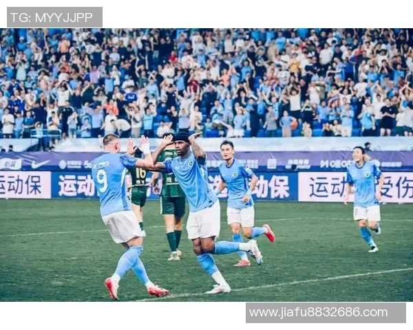 足球明星携手打造全新合作项目引领运动潮流与青少年发展新方向